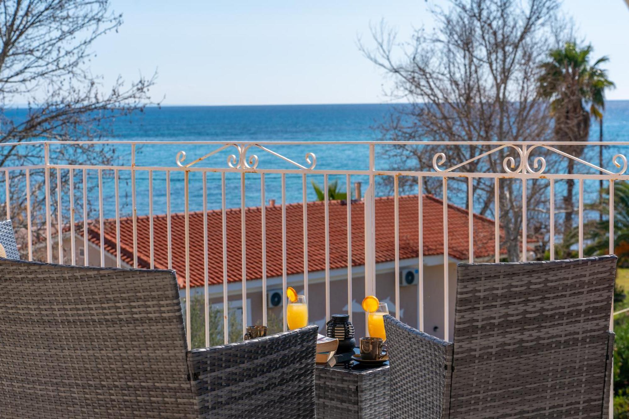 Southbank Seafront Apartments Katelios Exterior photo