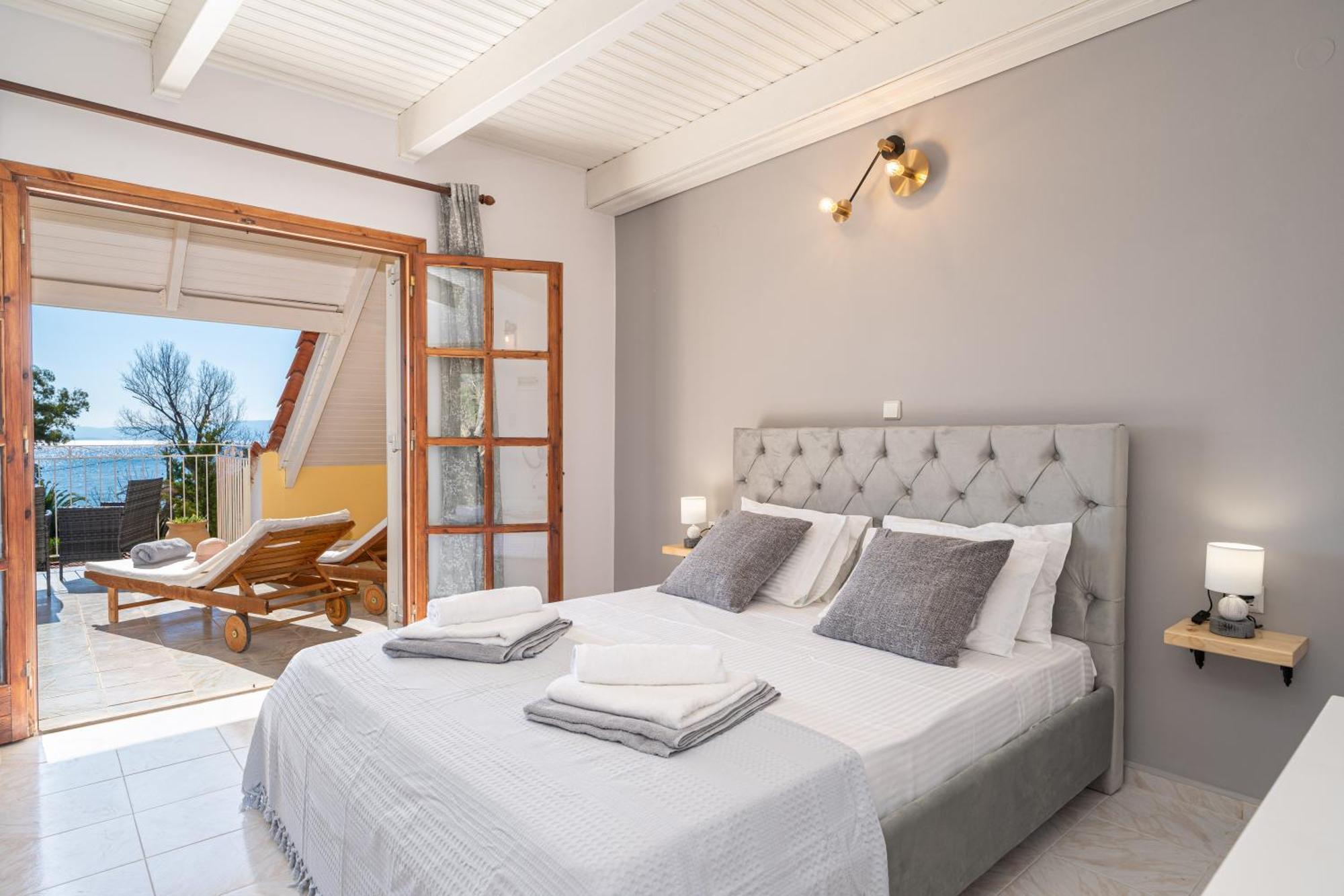 Southbank Seafront Apartments Katelios Exterior photo